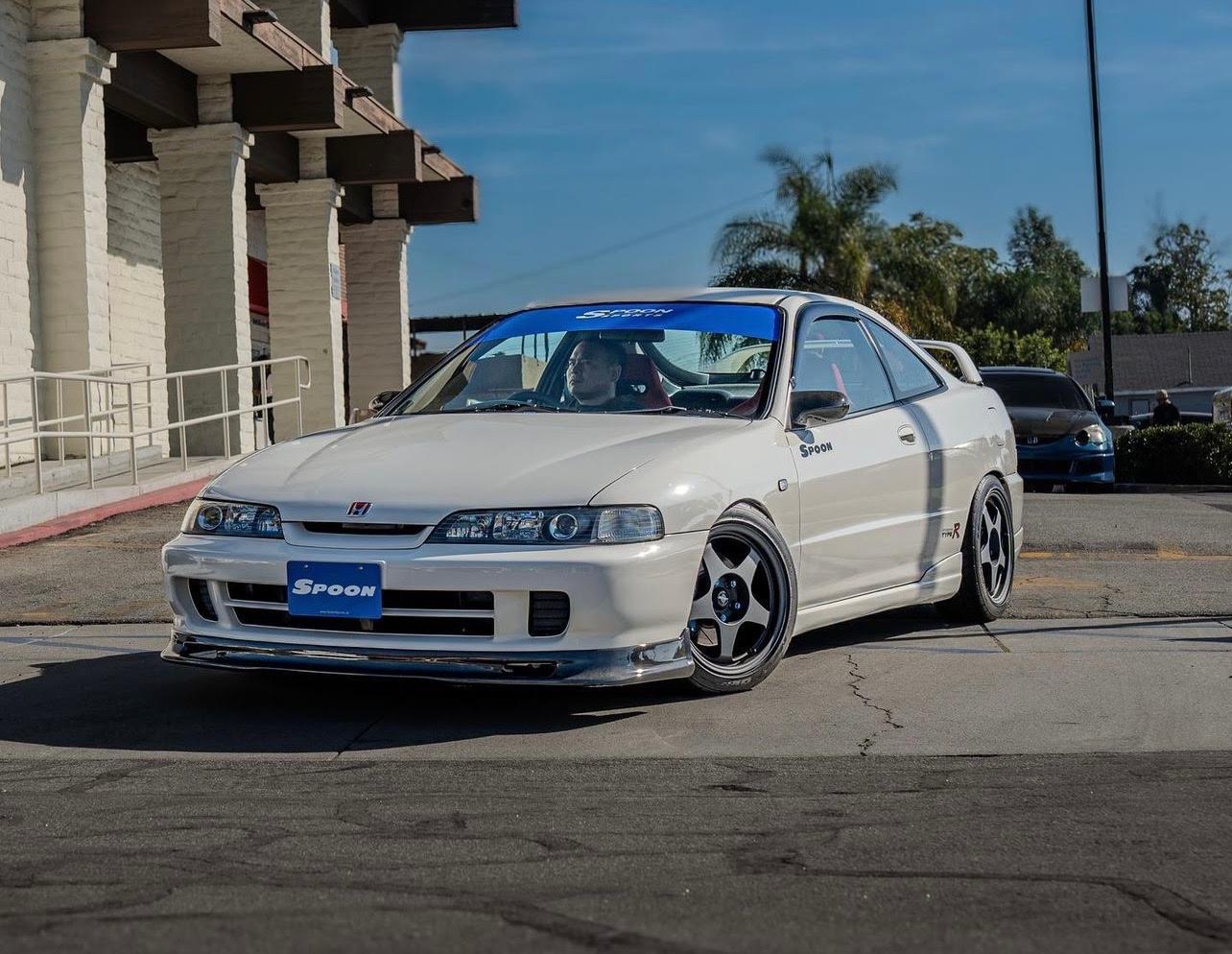 Rear Bumper lift kit for DC2/DB8 only